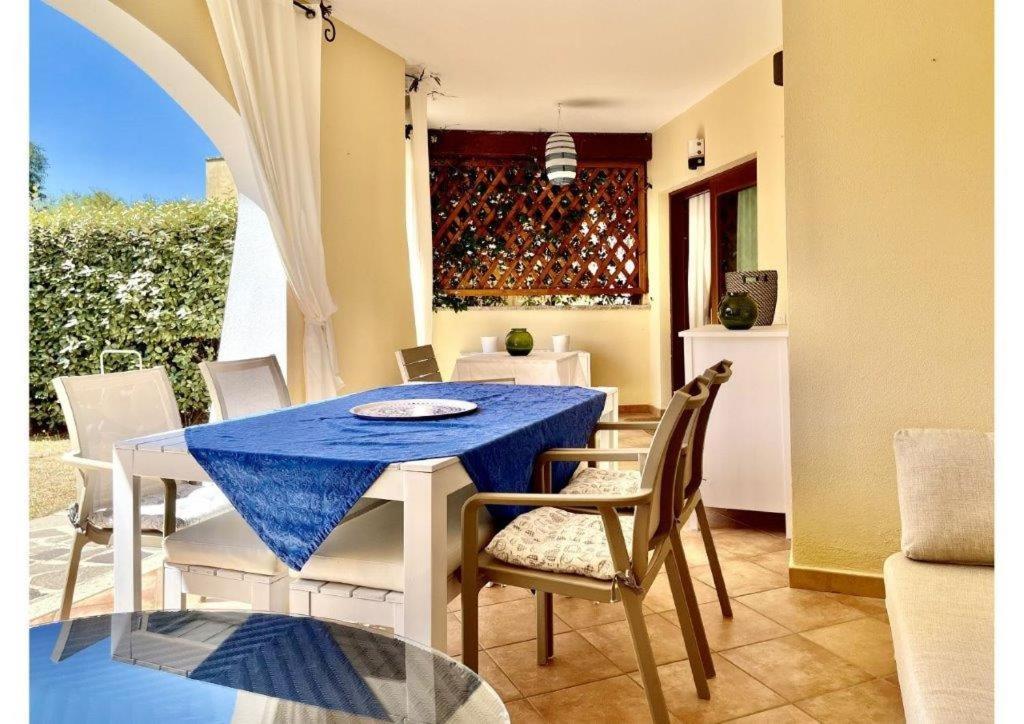 Apartamento Le Residenze Sul Mare B6 Porto Ottiolu Exterior foto